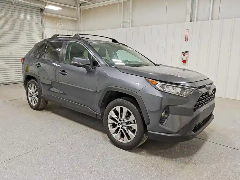 2T3C1RFV2KC021918 2019 TOYOTA RAV4-3