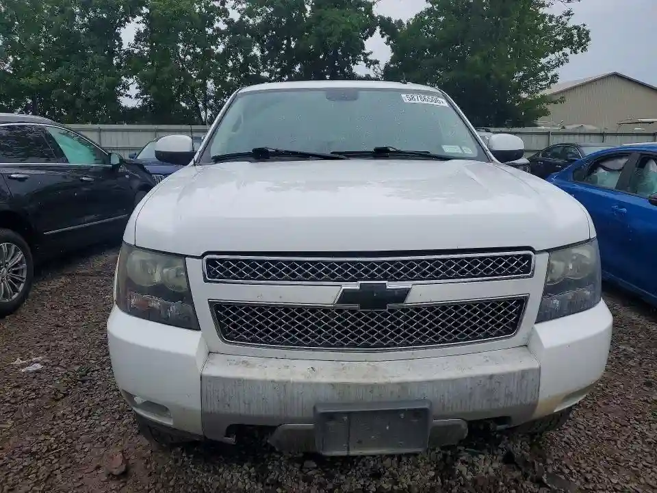 3GNVKFE08AG238677 2010 CHEVROLET AVALANCHE-4