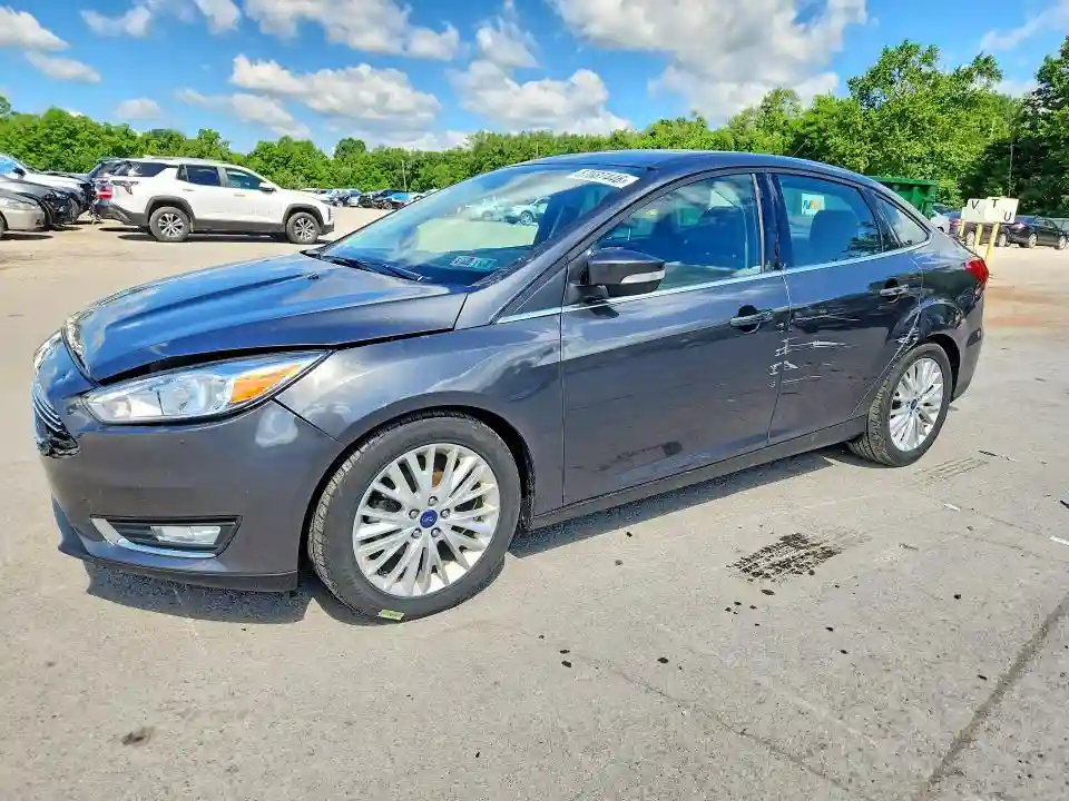 1FADP3J28HL260225 2017 FORD FOCUS-0