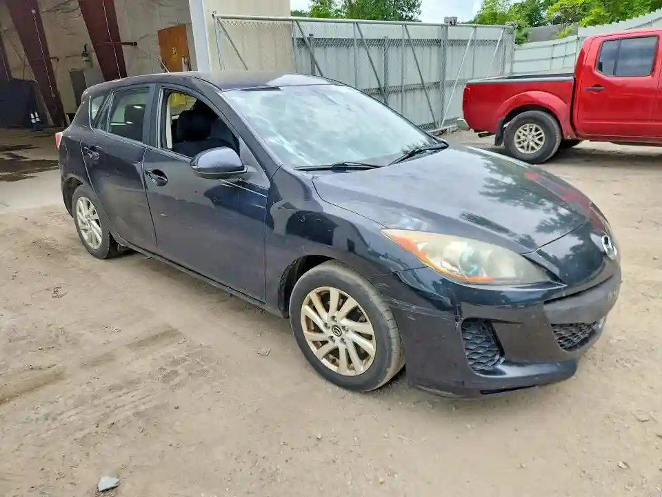 JM1BL1LP8D1787620 2013 MAZDA 3-3