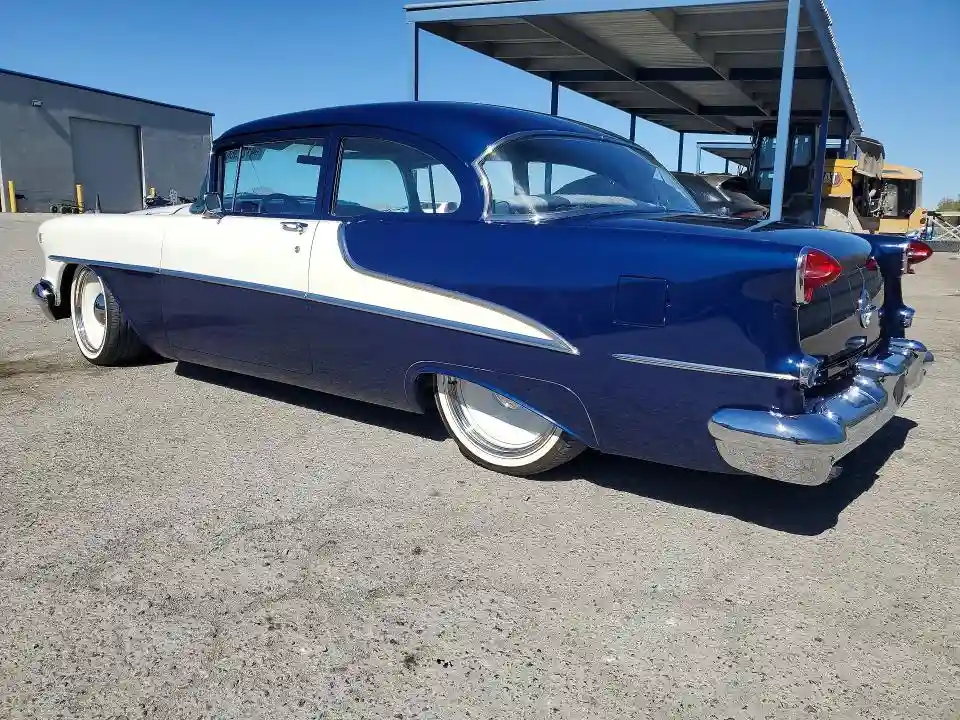 557K20139 1955 OLDSMOBILE 88-1