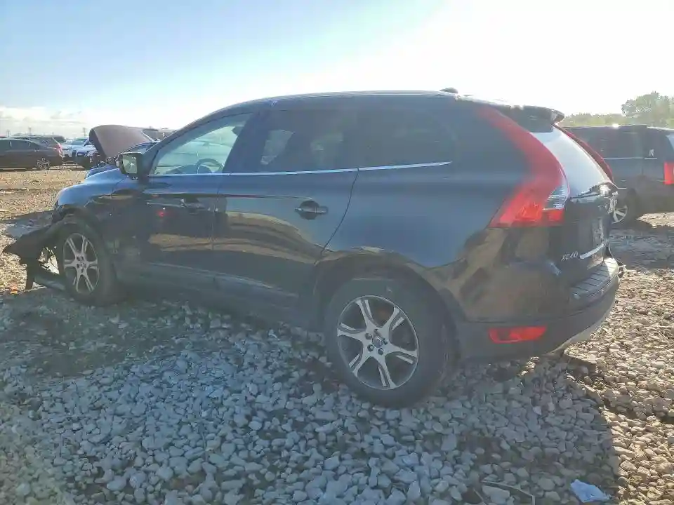 YV4902DZXD2393282 2013 VOLVO XC60-1