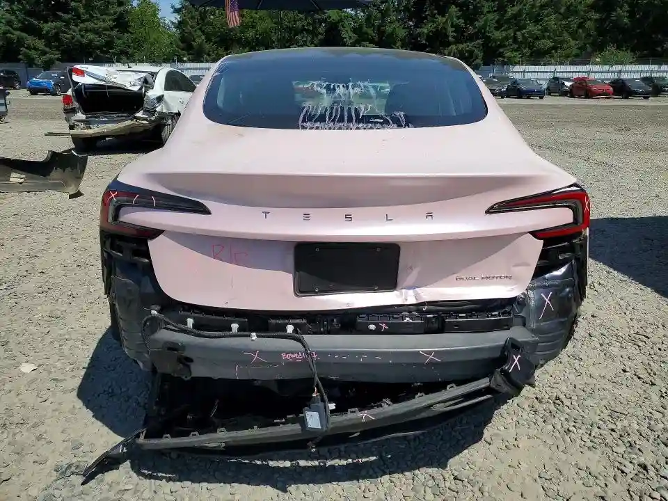 5YJ3E1EB8RF750856 2024 TESLA MODEL 3-5