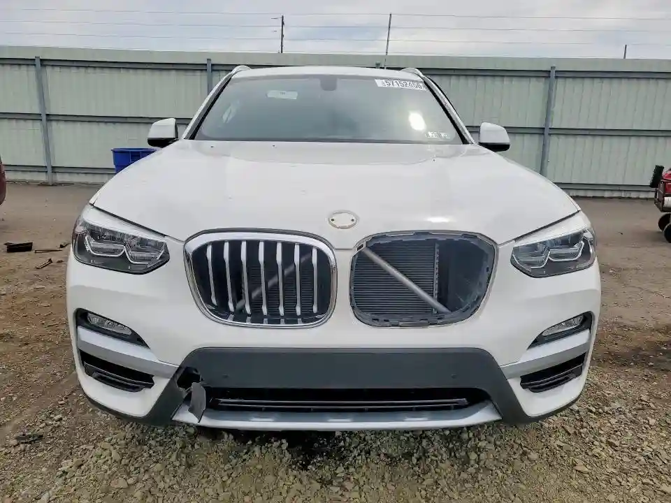 5UXTR9C59JLD73165 2018 BMW X3-4