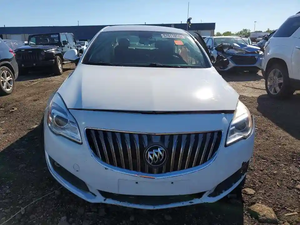 2G4GK5EX5G9208382 2016 BUICK REGAL-4