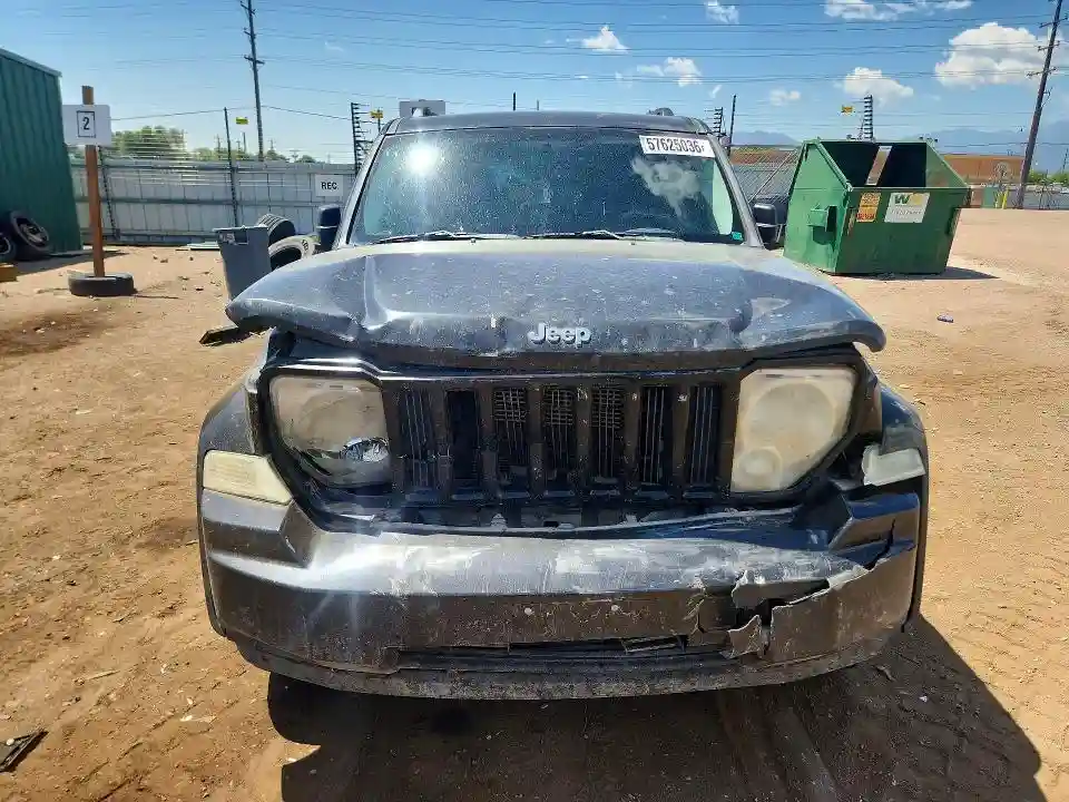 1C4PJMAK0CW138853 2012 JEEP LIBERTY-4