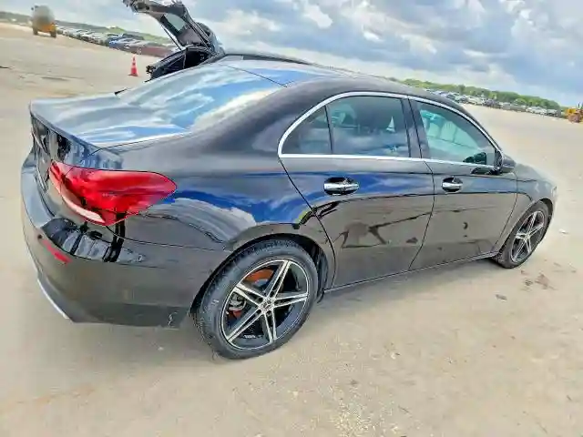 W1K3G4EB4NJ351334 2022 MERCEDES-BENZ A-CLASS-2