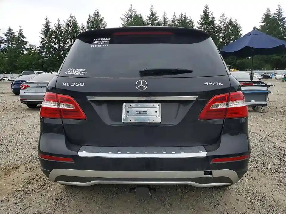 4JGDA5HB0CA063076 2012 MERCEDES-BENZ M-CLASS-5