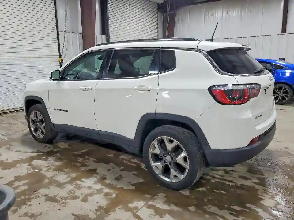 3C4NJDCB5KT753469 2019 JEEP COMPASS-1