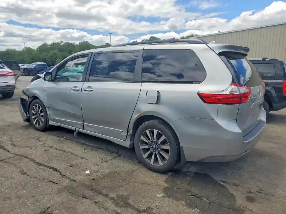 5TDDZ3DC6KS222541 2019 TOYOTA SIENNA-1