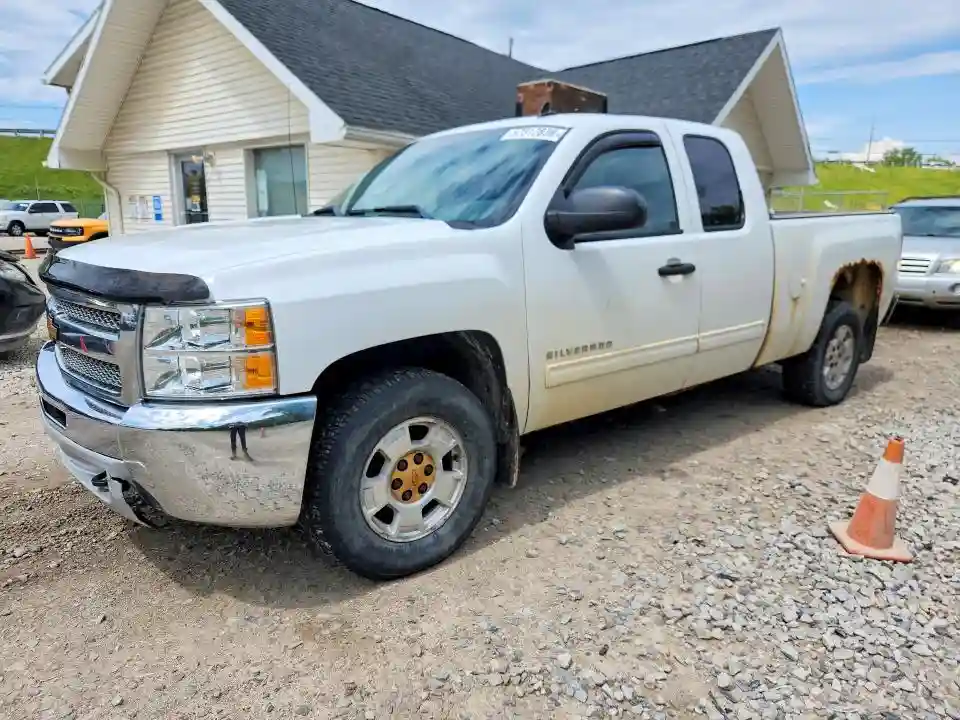 1GCRKSE76DZ151736 2013 CHEVROLET SILVERADO-0