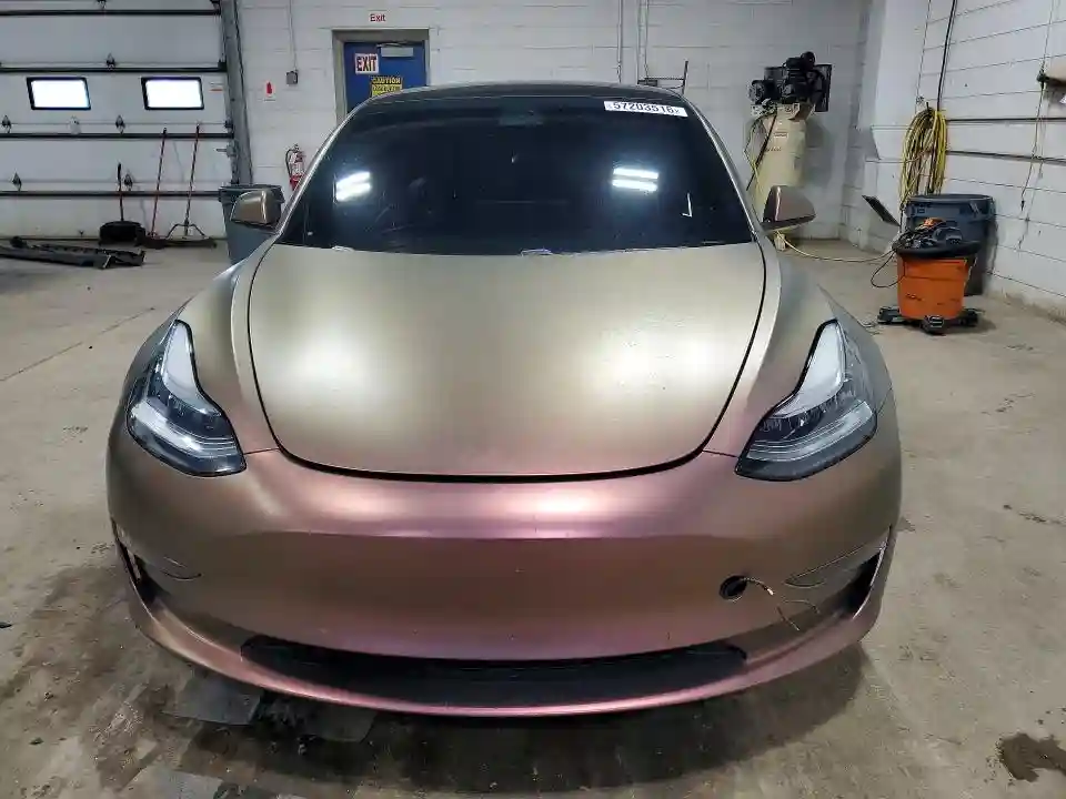 5YJ3E1EC5MF849832 2021 TESLA MODEL 3-4