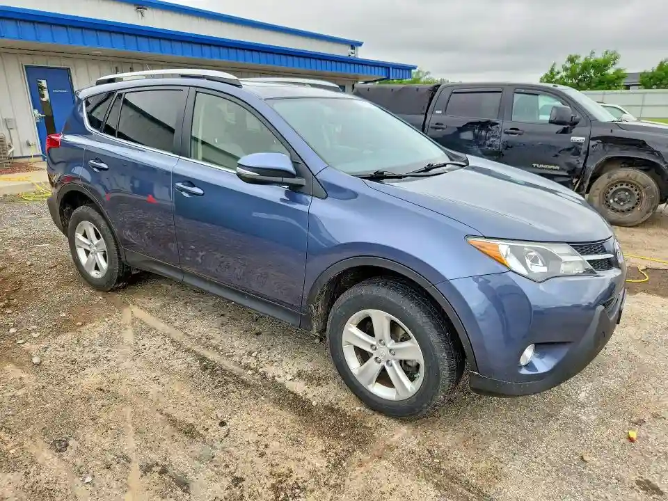 JTMRFREV0DD028295 2013 TOYOTA RAV4-3