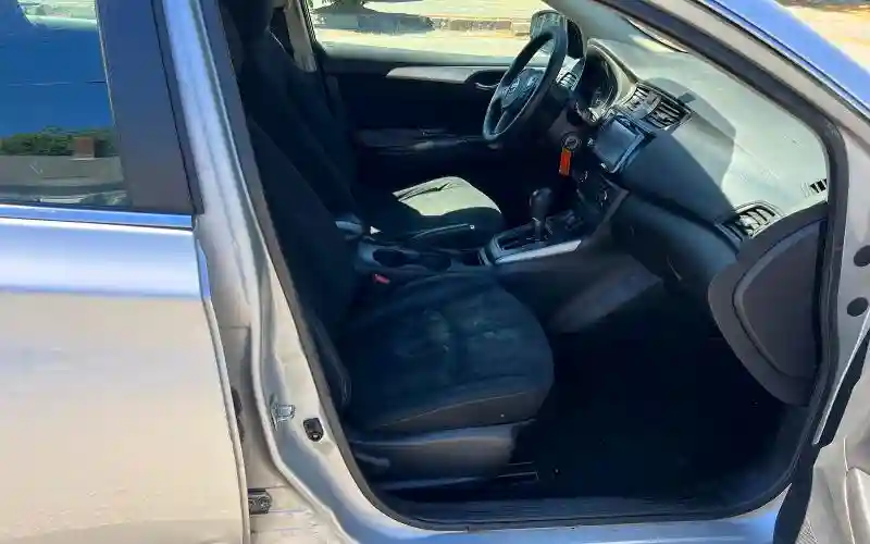 3N1AB7AP0KY443070 2019 NISSAN SENTRA-4