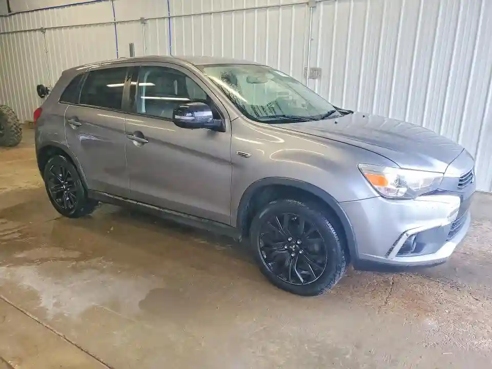 JA4AR3AU1HZ038948 2017 MITSUBISHI OUTLANDER-3