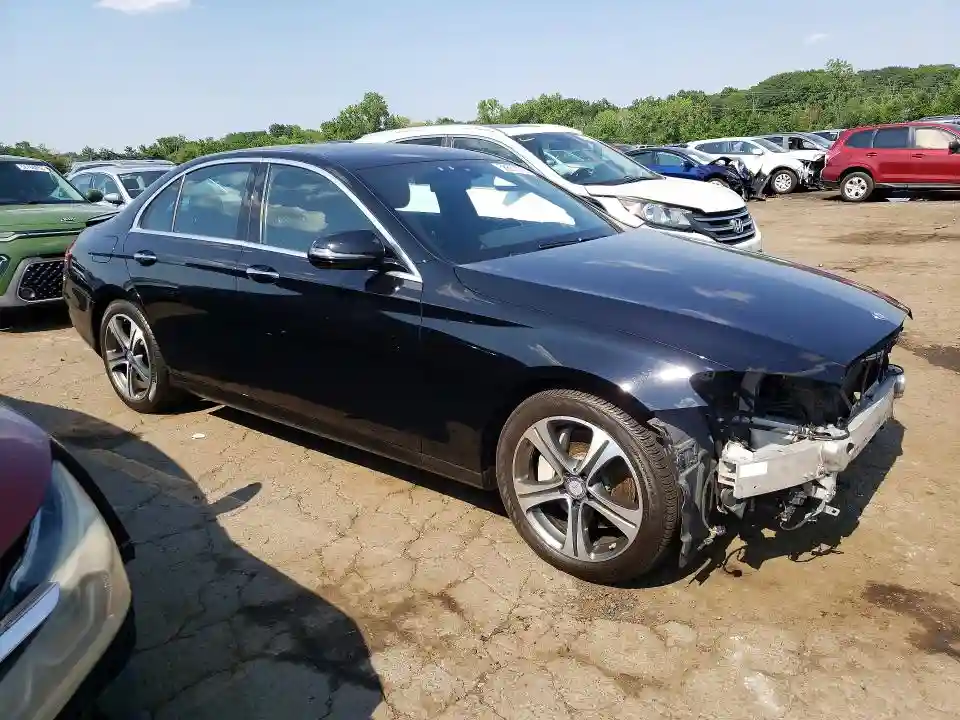 WDDZF4KB6HA096563 2017 MERCEDES-BENZ E-CLASS-3