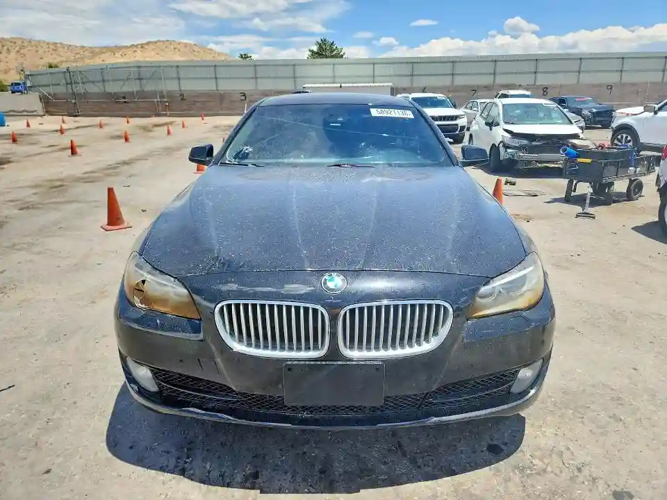 WBAFU9C57BC783374 2011 BMW 5 SERIES-4