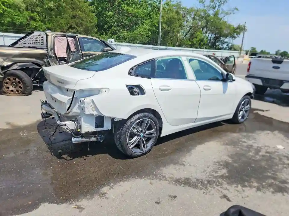 WBA73AK0XN7K95936 2022 BMW 2 SERIES-2
