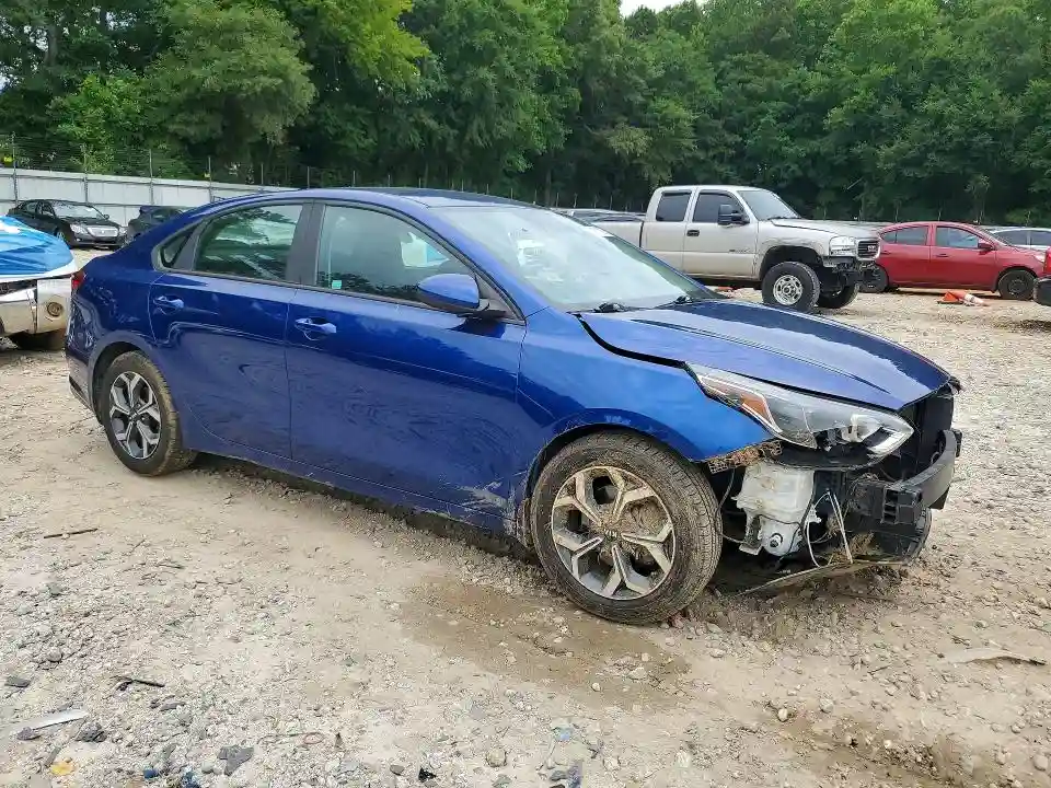3KPF24AD6LE159078 2020 KIA FORTE-3