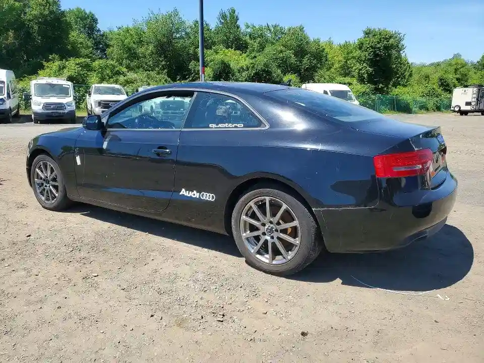 WAURFAFR0BA071212 2011 AUDI A5-1