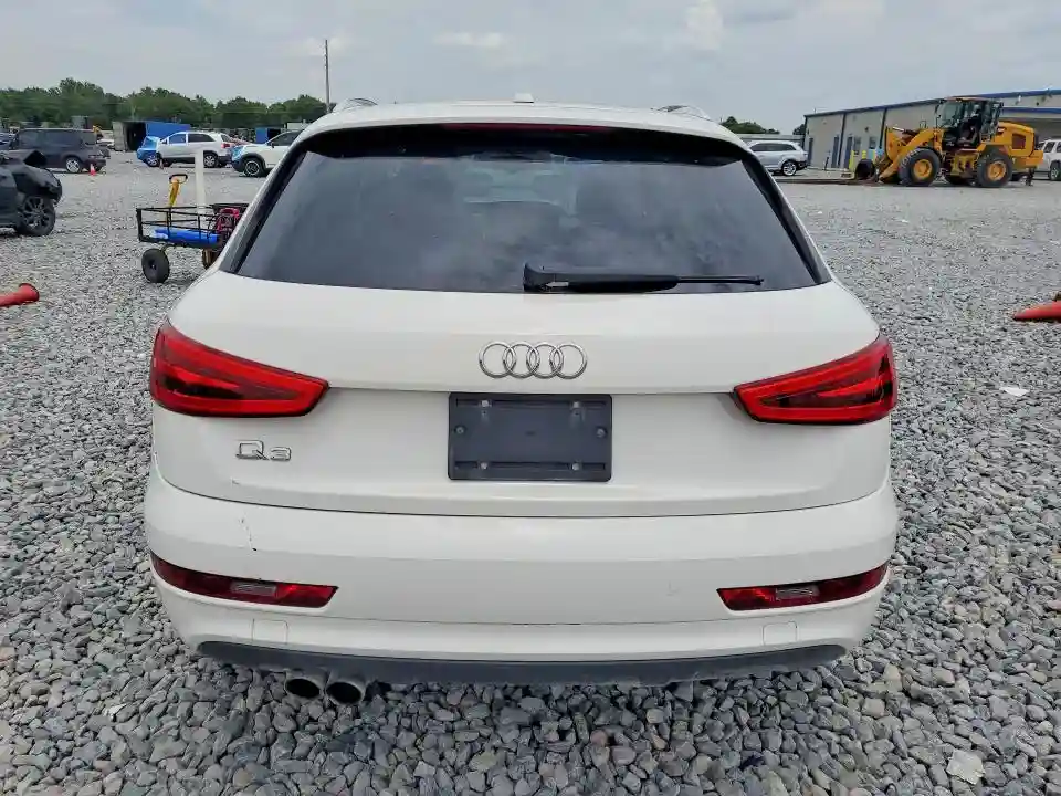 WA1BFCFS2FR000386 2015 AUDI Q3-5