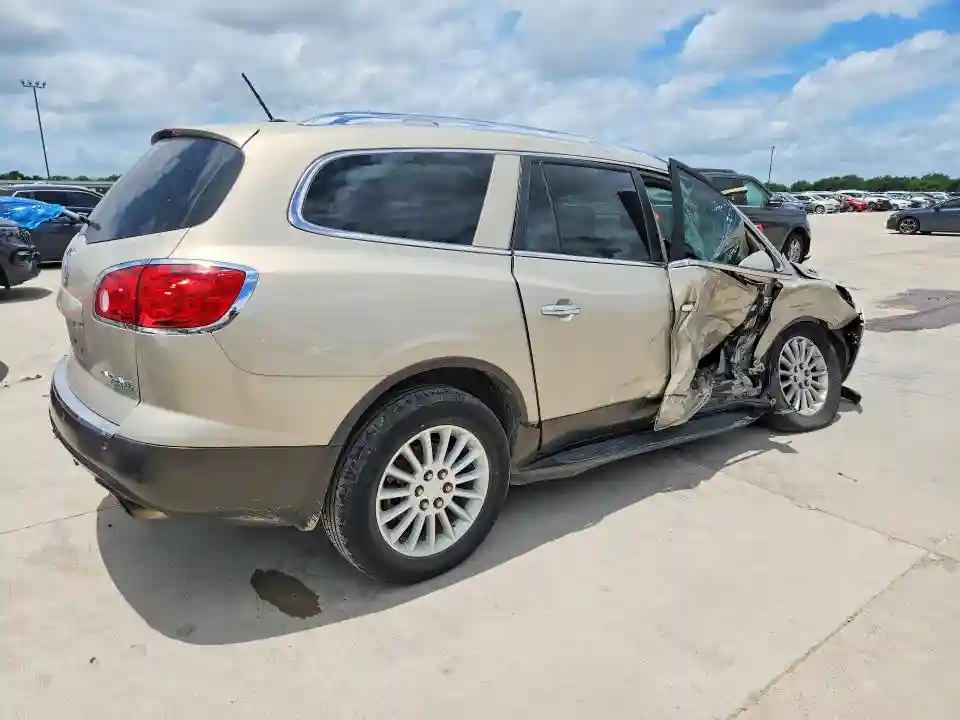 5GAKRCED2CJ121141 2012 BUICK ENCLAVE-2