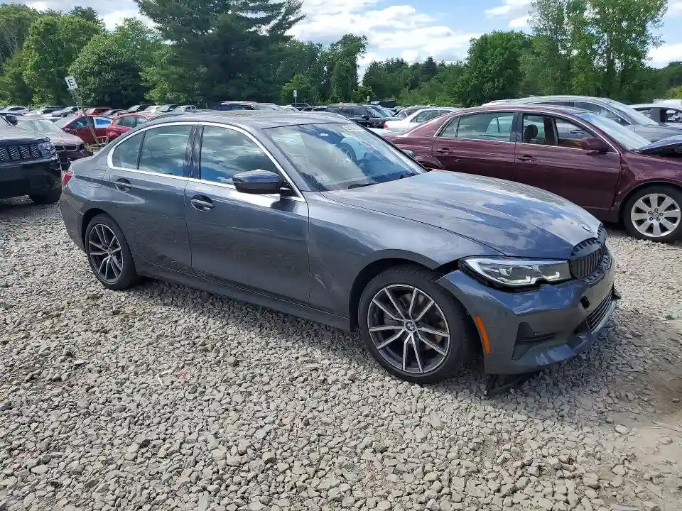 3MW5R7J09N8C51676 2022 BMW 3 SERIES-3