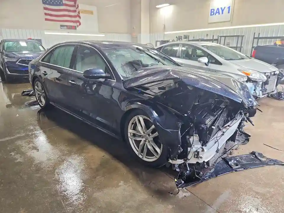 WAU44AFD7HN019758 2017 AUDI A8-3