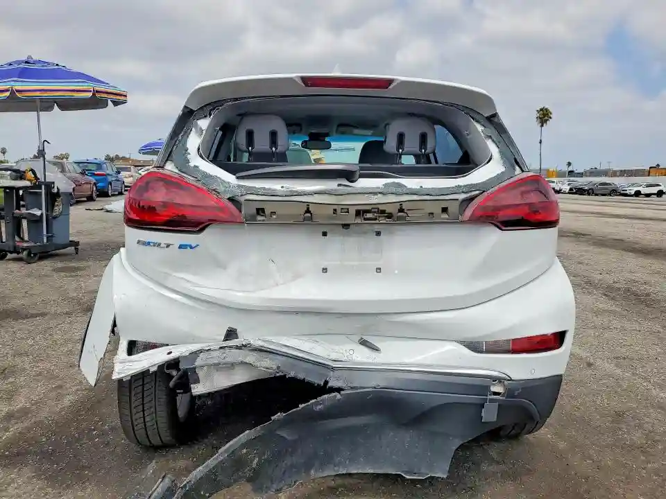 1G1FW6S00J4139072 2018 CHEVROLET BOLT-5