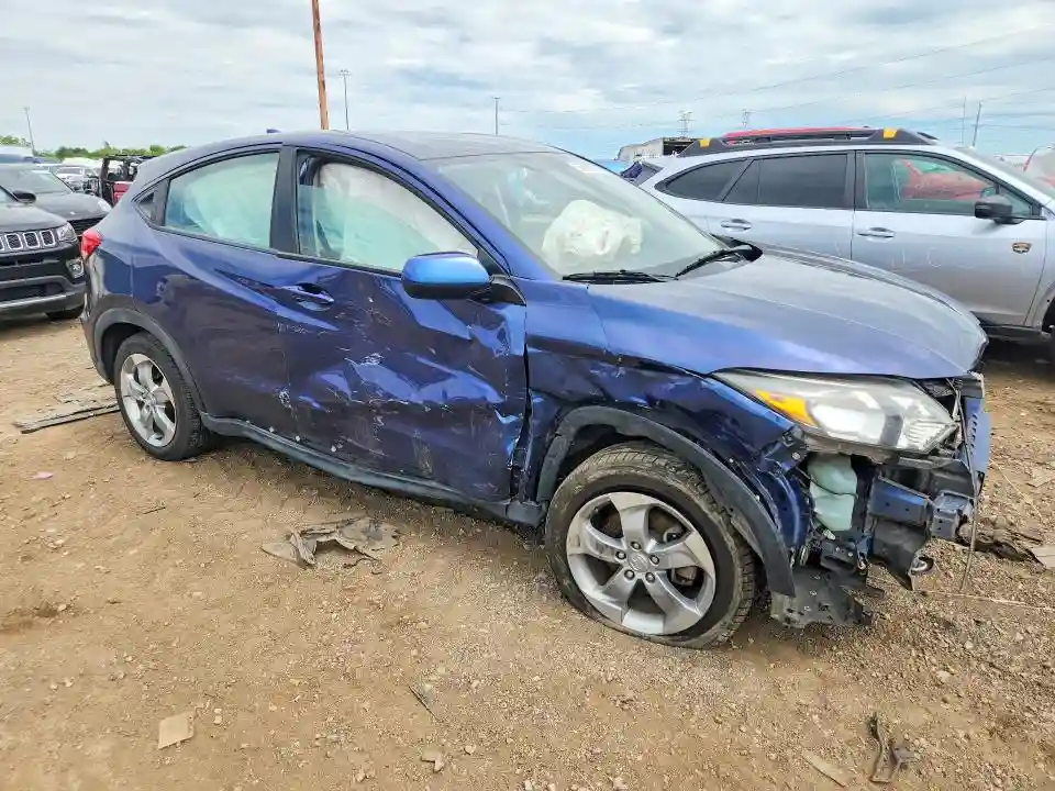 3CZRU6H37HG709801 2017 HONDA HR-V-3