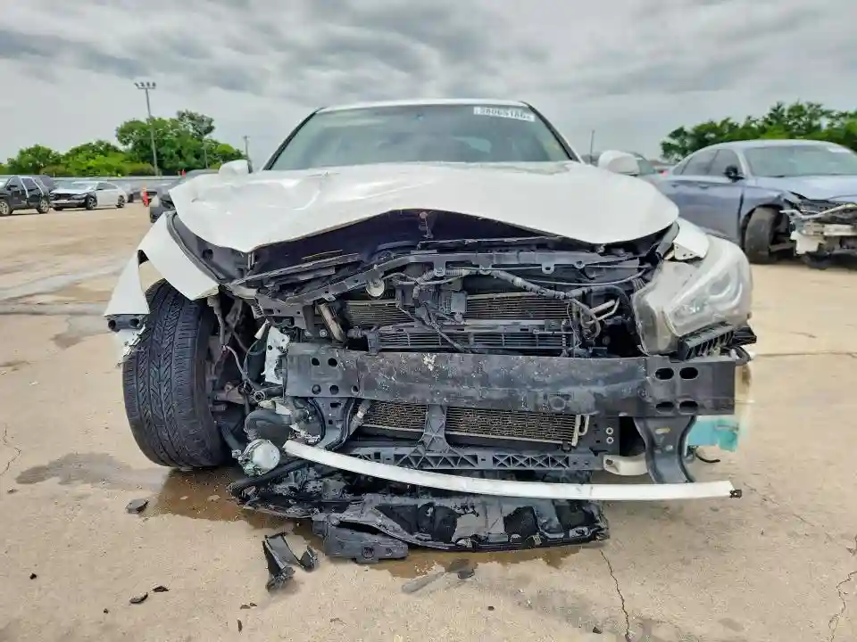 JN1EV7AP2HM739518 2017 INFINITI Q50-4
