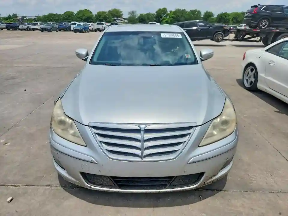 KMHGC4DE4BU122905 2011 HYUNDAI GENESIS-4