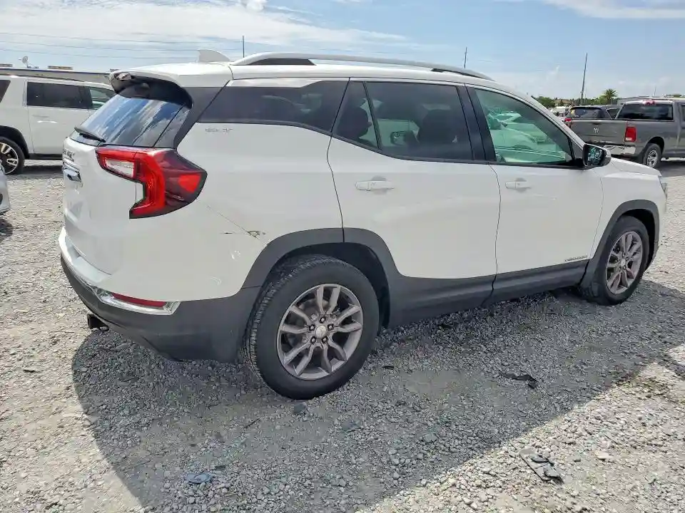 3GKALPEG2PL103142 2023 GMC TERRAIN-2