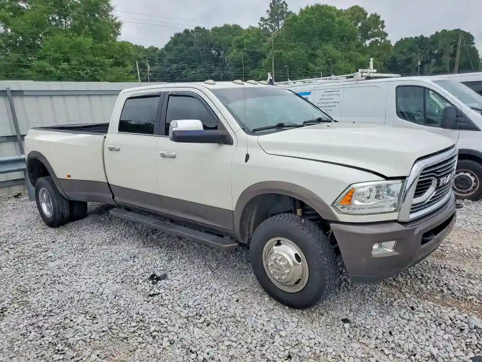 3C63RRKL7JG212588 2018 RAM 3500-3