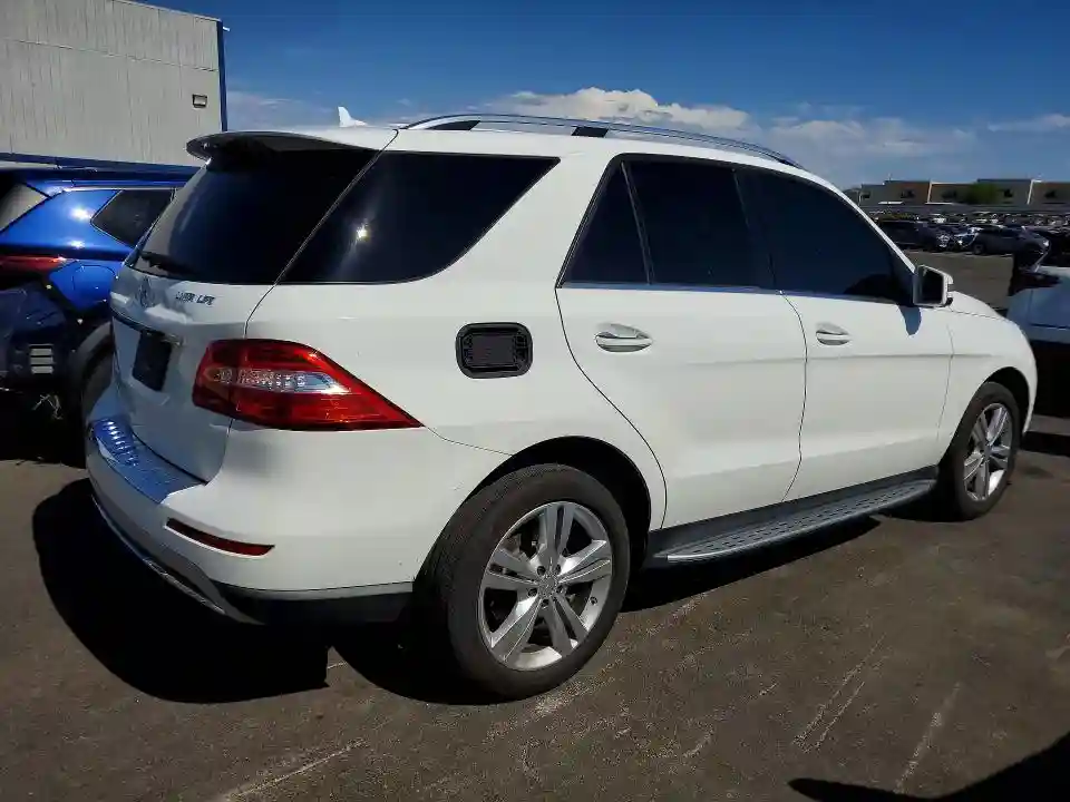 4JGDA5JBXFA618825 2015 MERCEDES-BENZ M-CLASS-2
