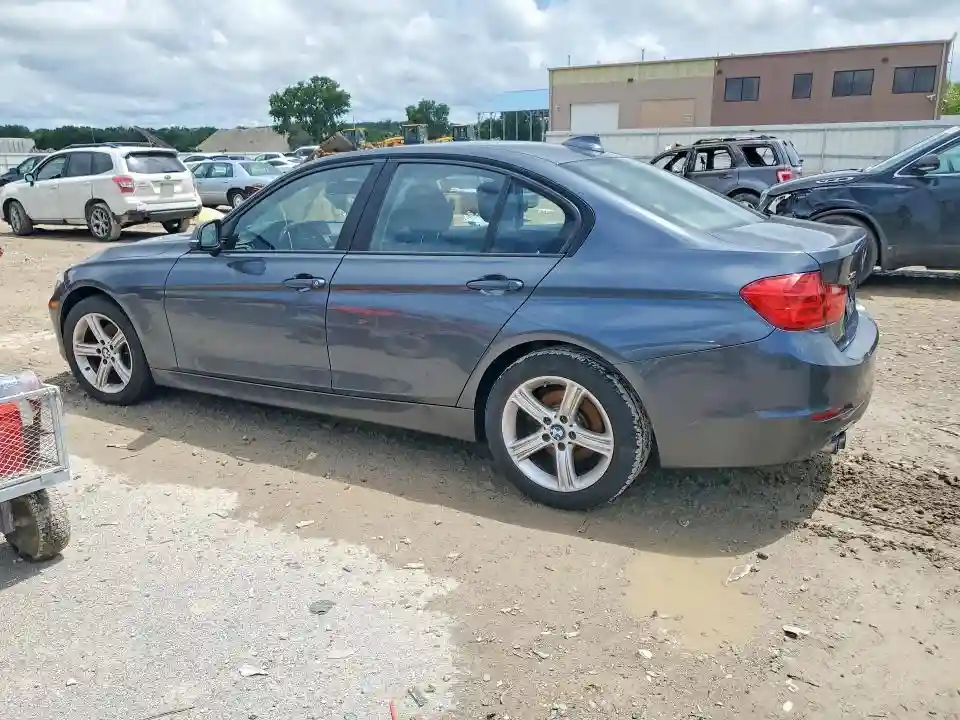 WBA3B3C57EJ977974 2014 BMW 3 SERIES-1