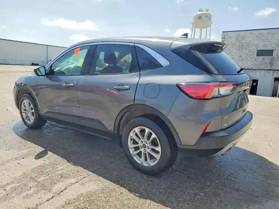 1FMCU9G60NUA38162 2022 FORD ESCAPE-1