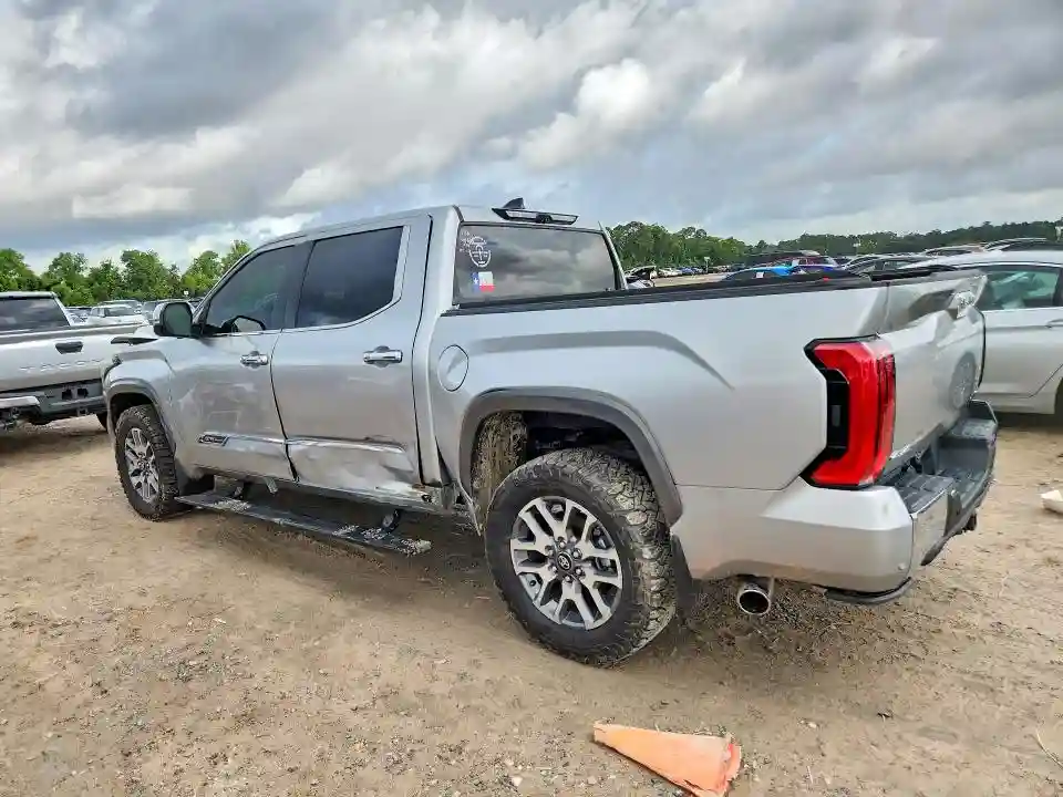 5TFMC5DB8SX091367 2025 TOYOTA TUNDRA-1