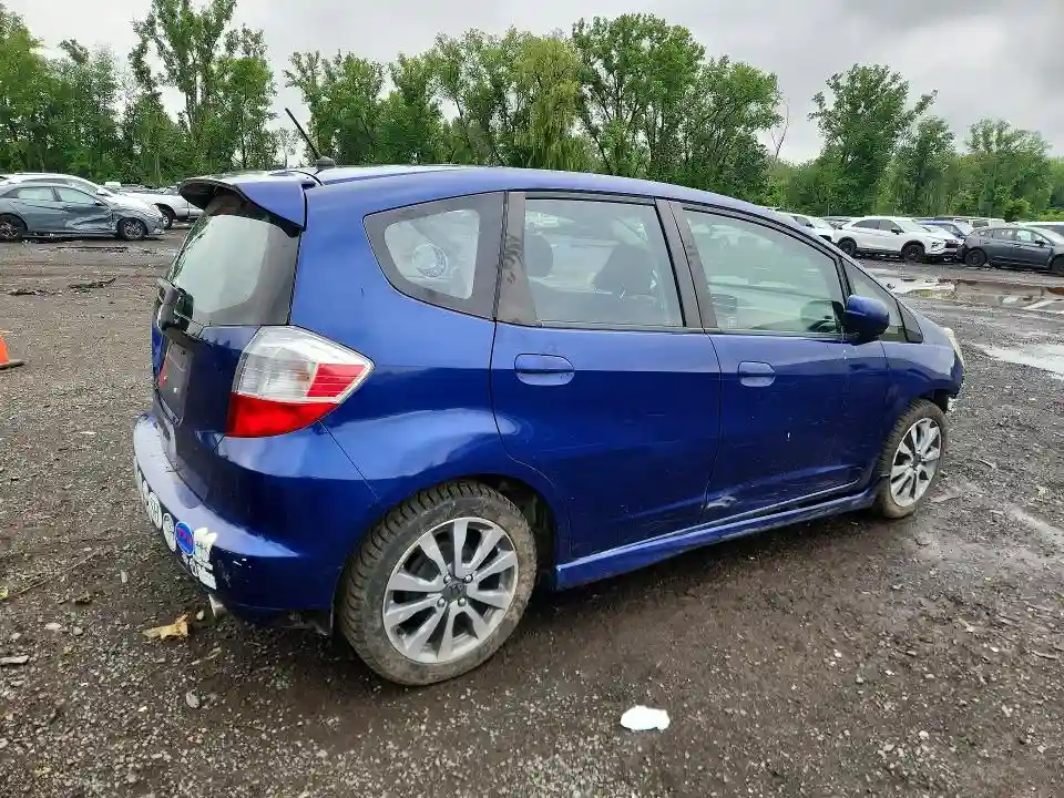 JHMGE8H51DC062461 2013 HONDA FIT-2