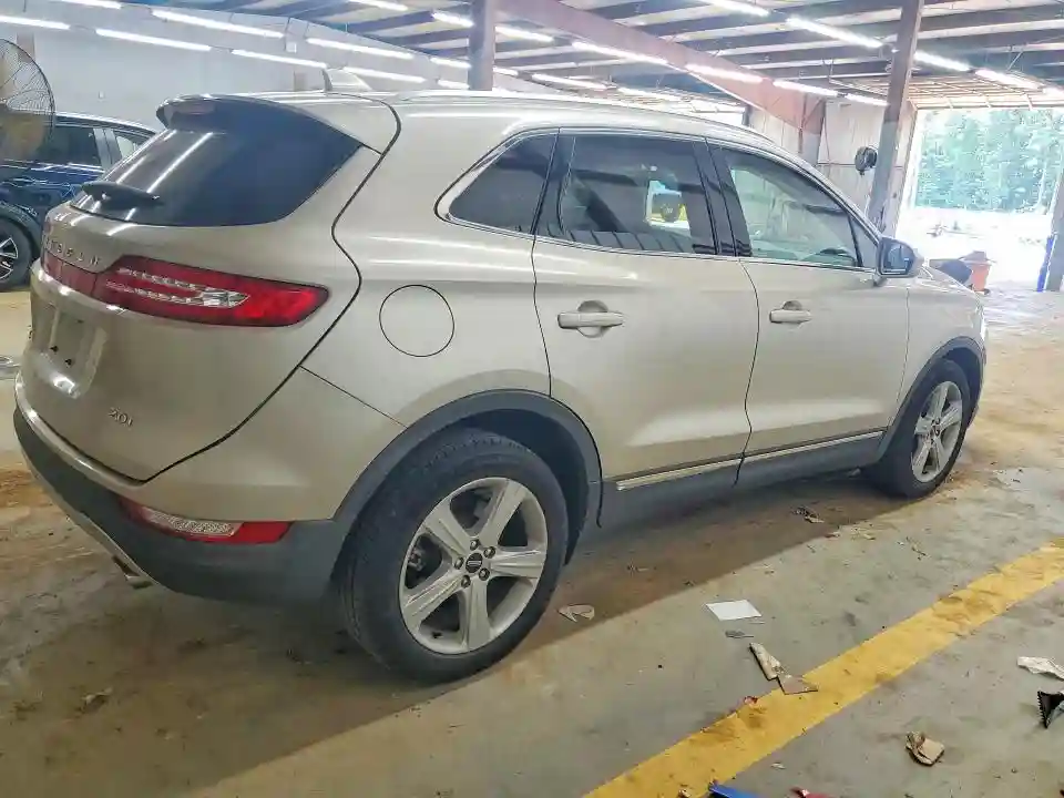 5LMCJ1C99HUL55546 2017 LINCOLN MKC-2