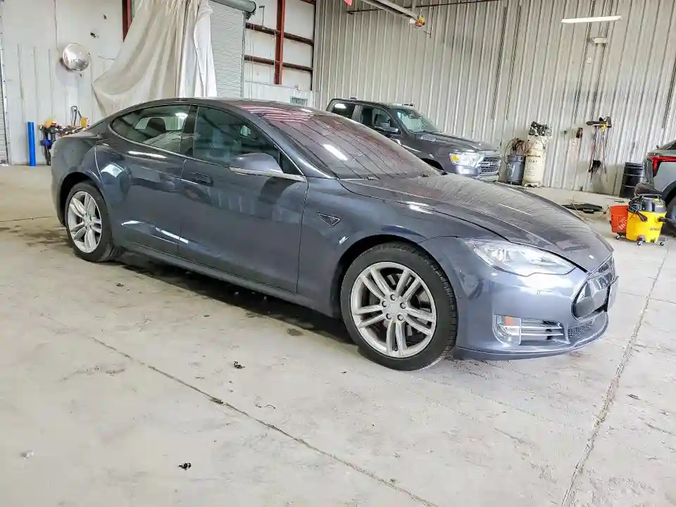 5YJSA1E22FF116896 2015 TESLA MODEL S-3
