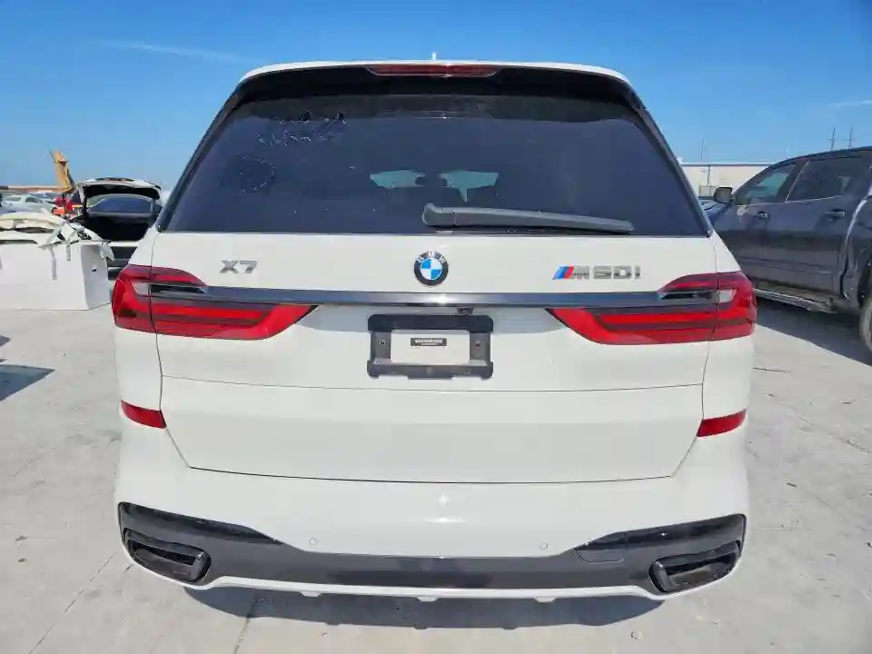 5UXCX6C09N9J04849 2022 BMW X7-5
