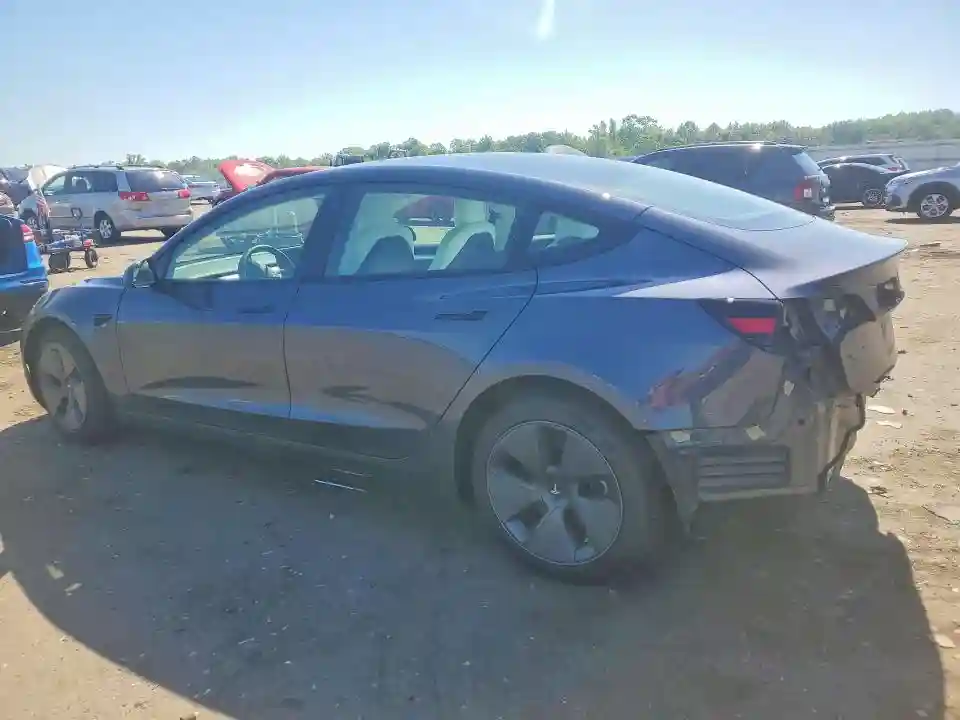 5YJ3E1EB4NF339450 2022 TESLA MODEL 3-1