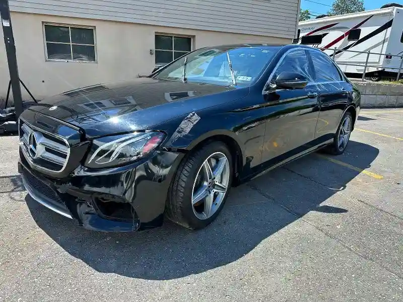 WDDZF4KB5KA511475 2019 MERCEDES-BENZ E-CLASS-0