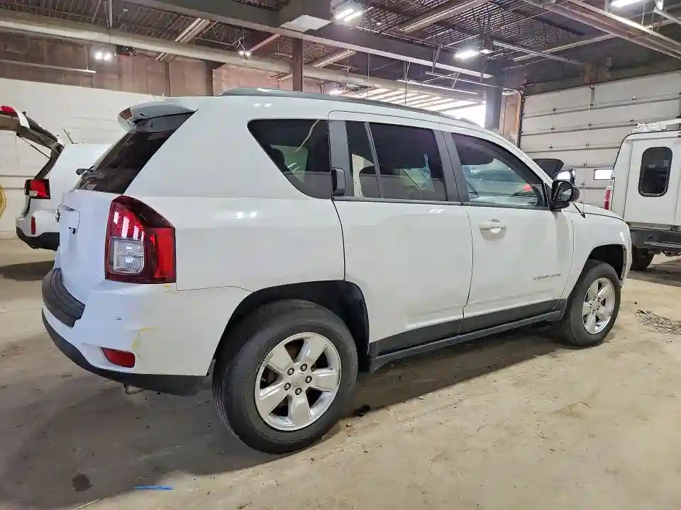 1C4NJCBA1ED587058 2014 JEEP COMPASS-2