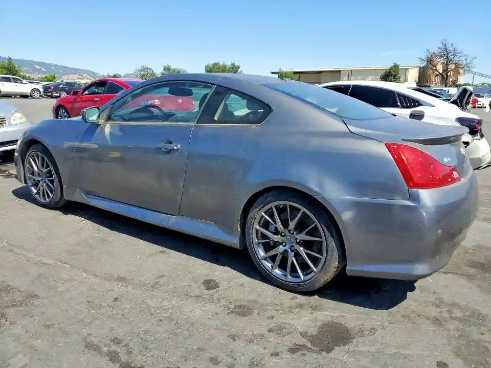 JN1CV6EK2BM214465 2011 INFINITI G37-1