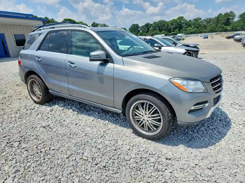 4JGDA2EB2EA319899 2014 MERCEDES-BENZ M-CLASS-3