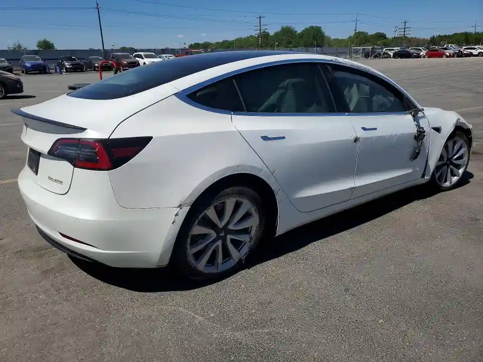 5YJ3E1EC6LF627637 2020 TESLA MODEL 3-2