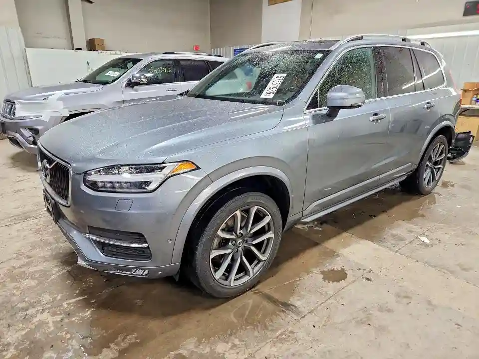 YV4A22PK1J1320874 2018 VOLVO XC90-0