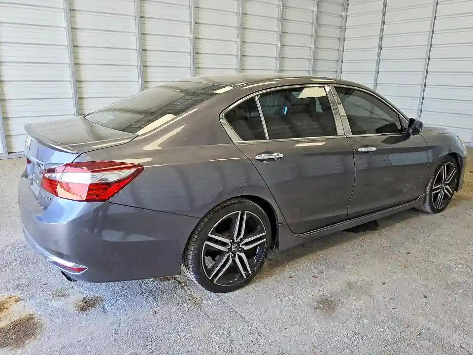 1HGCR2F53HA269666 2017 HONDA ACCORD-2